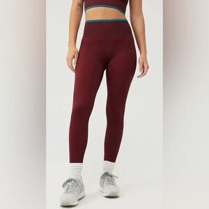 Outdoor Voices Seamless Rib Legging
